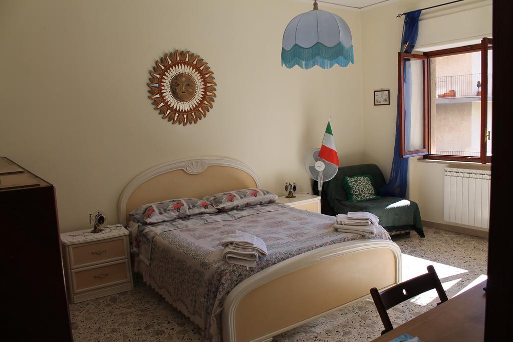 B&B La Contessa Салерно Экстерьер фото